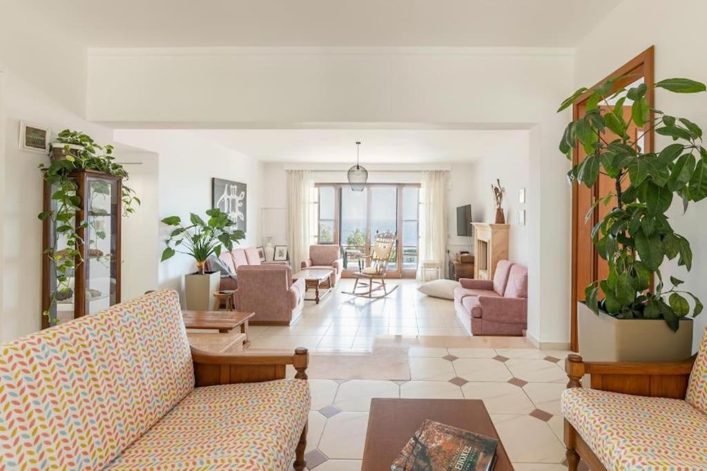 Modern Villas With Gardens And Stunning Views Ligaria  Exterior foto